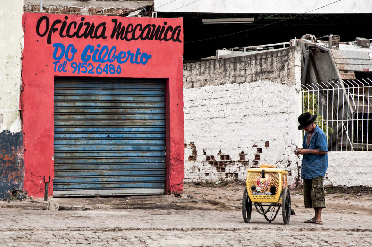 Fachada comercial, Arcoverde-PE [2013].