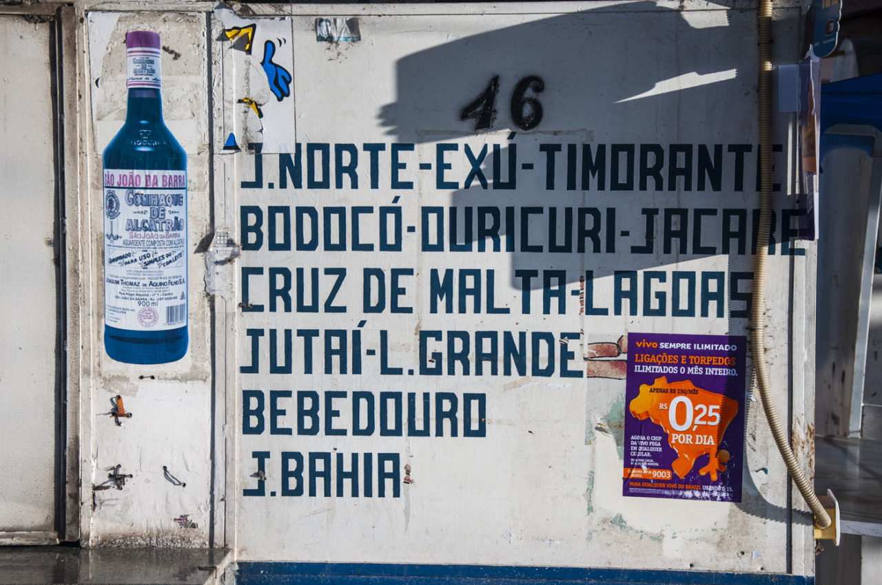 Mural informativo, Av. São Francisco, Petrolina-PE [2013].