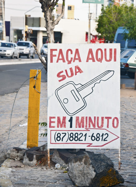 Placa tipo cavalete, Petrolina-PE [2013].